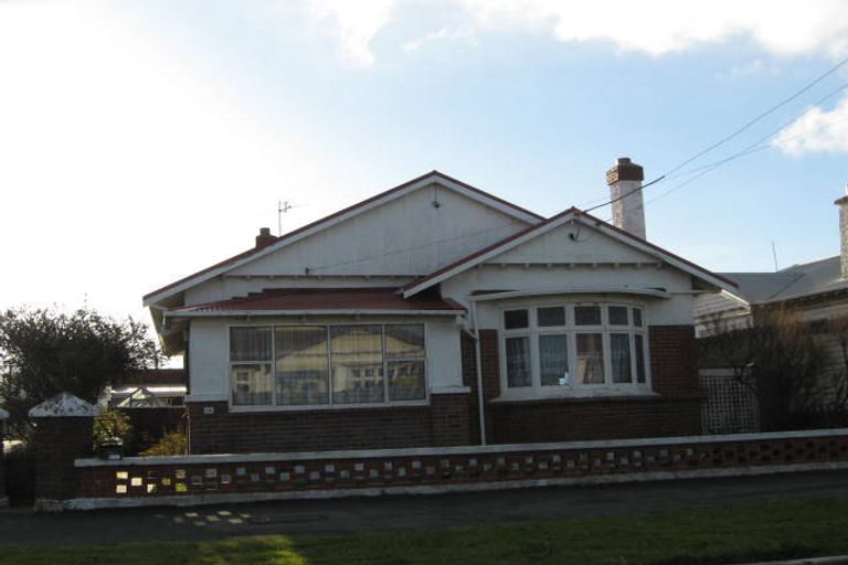 Photo of property in 18 Douglas Street, Saint Kilda, Dunedin, 9012