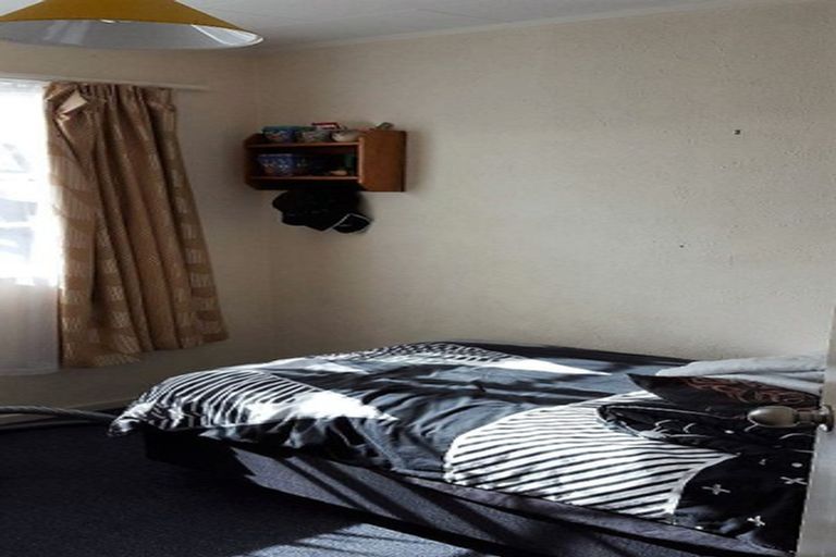 Photo of property in 27 Astor Place, Manurewa, Auckland, 2102