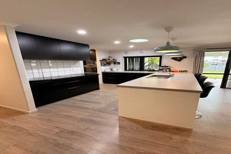 Photo of property in 344 One Tree Point Road, One Tree Point, 0118