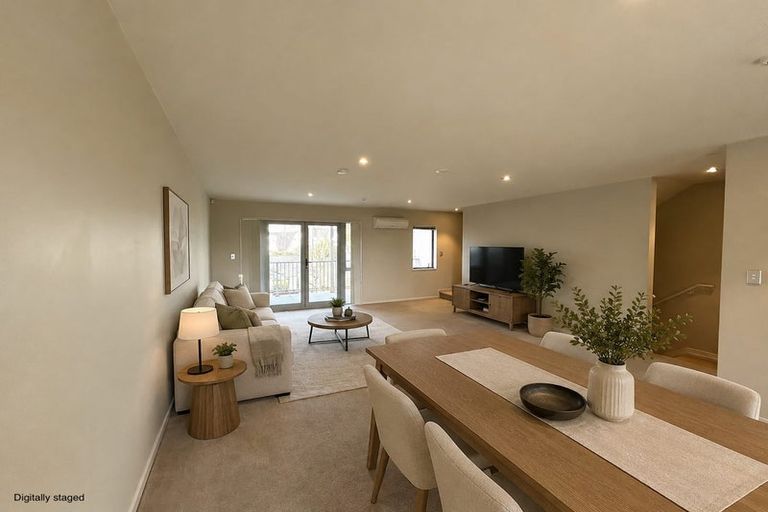 Photo of property in The Rise, 8/11 Hatfield Place, Albany Heights, Auckland, 0632