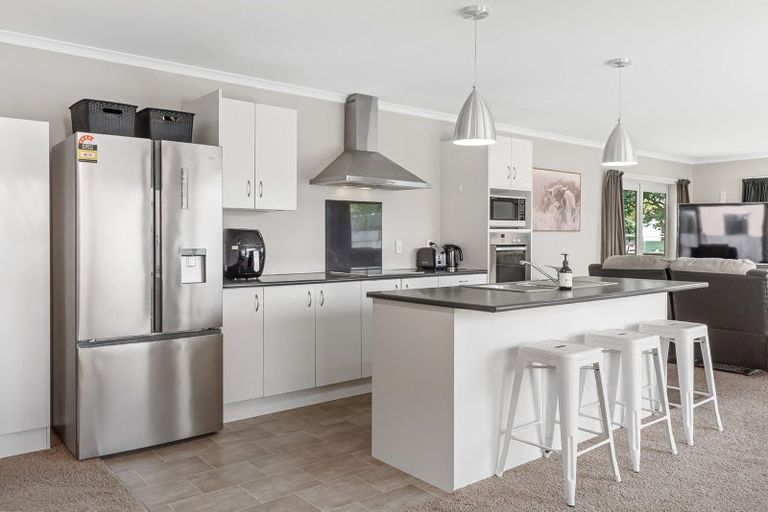 Photo of property in 7 Hazlett Road, Mosgiel, 9092