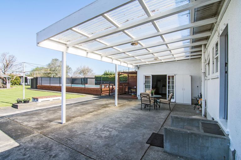 Photo of property in 77 High Street, Island Bay, Wellington, 6023