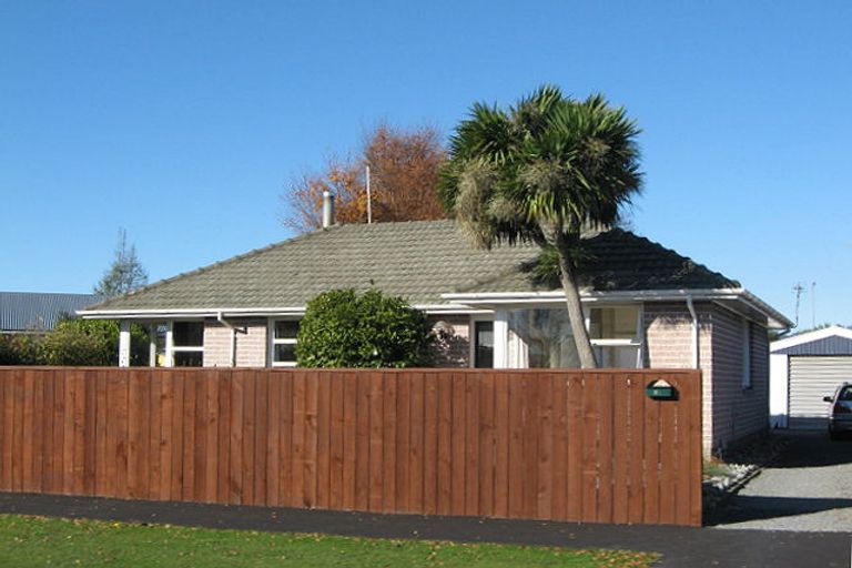 Photo of property in 20 West-watson Avenue, Hillmorton, Christchurch, 8025