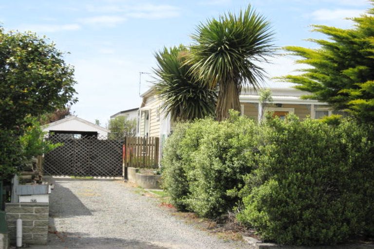 Photo of property in 36 Akaroa Street, Kaiapoi, 7630