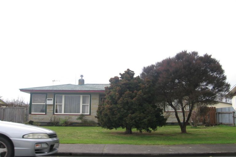 Photo of property in 18 Deal Crescent, Flaxmere, Hastings, 4120