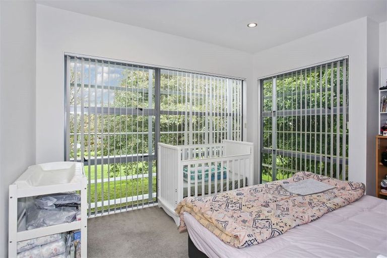 Photo of property in 30 Kauri Drive, Takanini, 2112