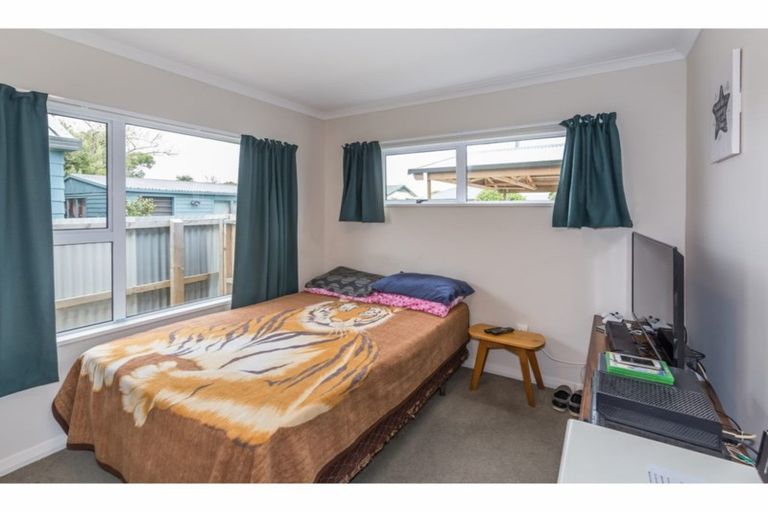 Photo of property in 57 Cumnor Terrace, Woolston, Christchurch, 8023