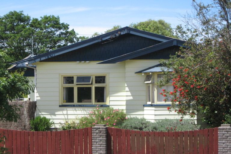 Photo of property in 30 Pannell Avenue, Wainoni, Christchurch, 8061