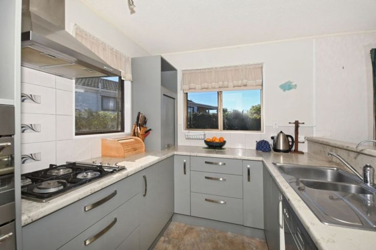 Photo of property in 12 Carr Street, Te Kamo, Whangarei, 0112