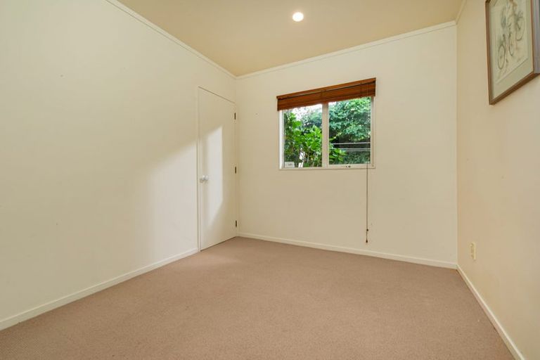 Photo of property in 2/2 Evan Street, Belmont, Auckland, 0622