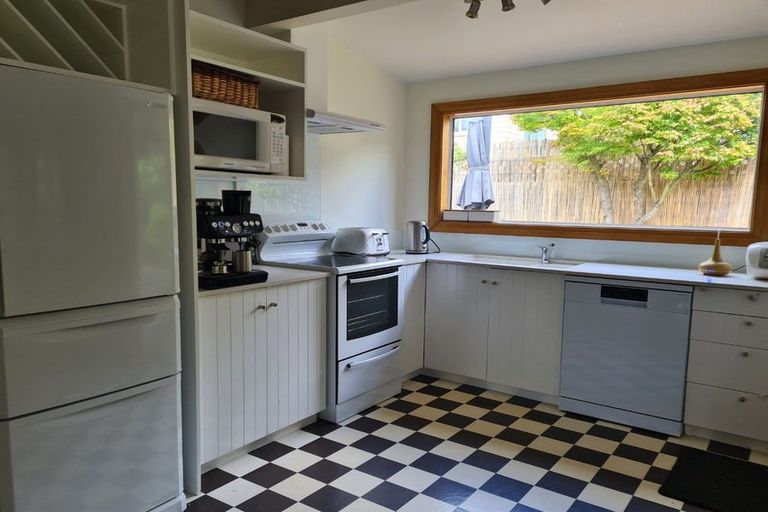 Photo of property in 81 Caledonian Road, St Albans, Christchurch, 8014