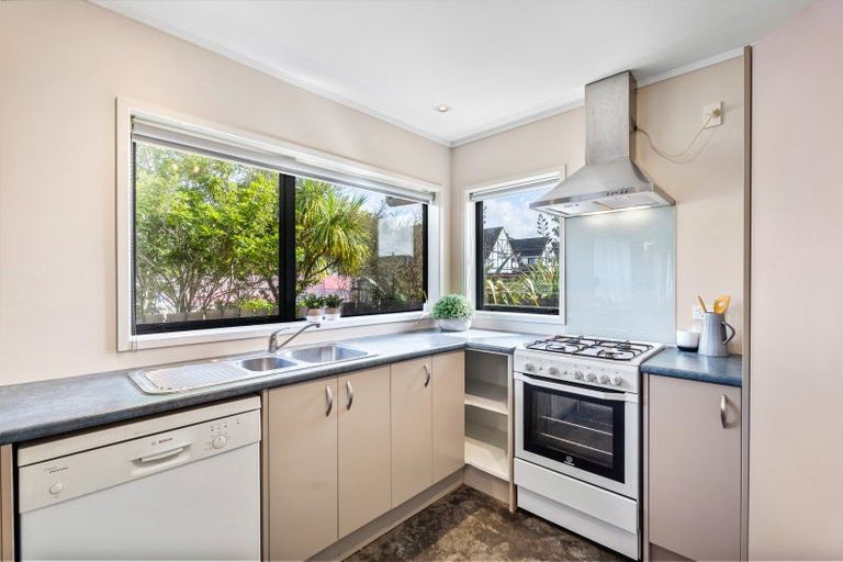 Photo of property in 1a Kauika Road, Avenues, Whangarei, 0110