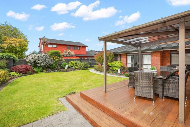 Photo of property in 7 Burn-murdoch Street, St Andrews, Hamilton, 3200