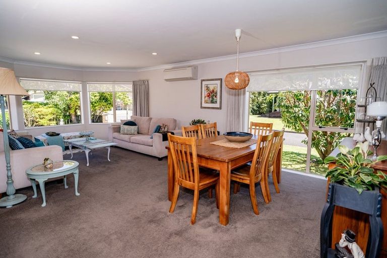 Photo of property in 20 Kauri Grove, Coromandel, 3506