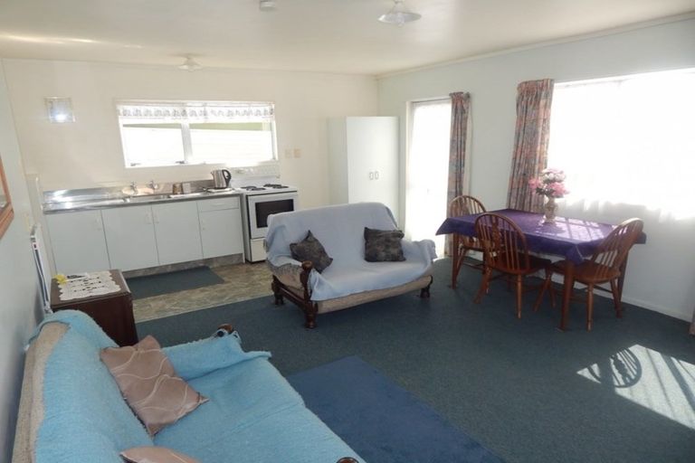 Photo of property in 4 Cook Street, Carters Beach, Westport, 7825