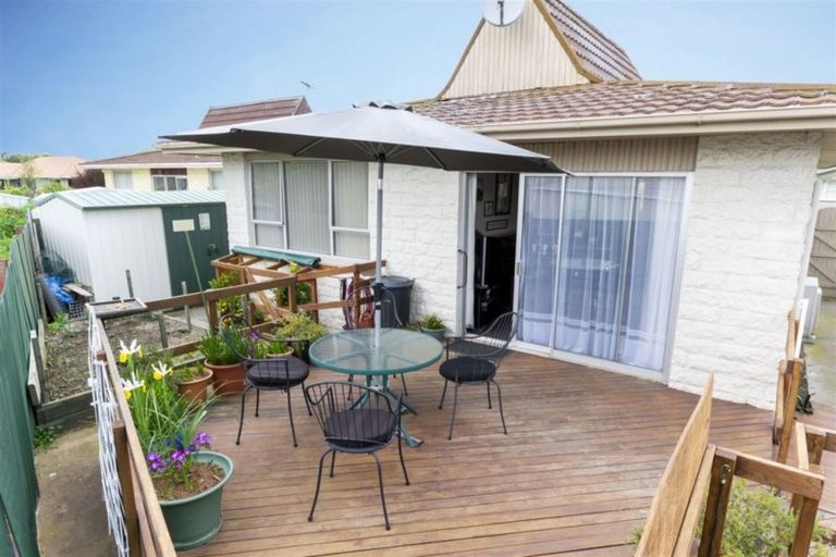 Photo of property in 2b Walker Place, Rangiora, 7400