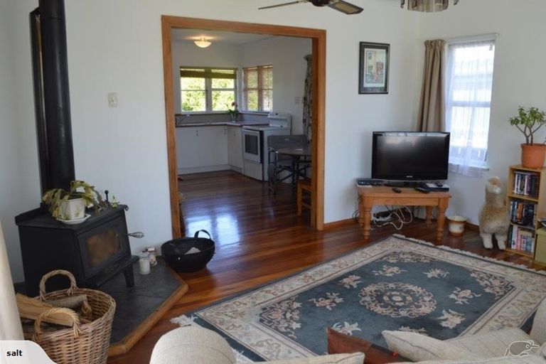 Photo of property in 27 Frederick Street, Carterton, 5713