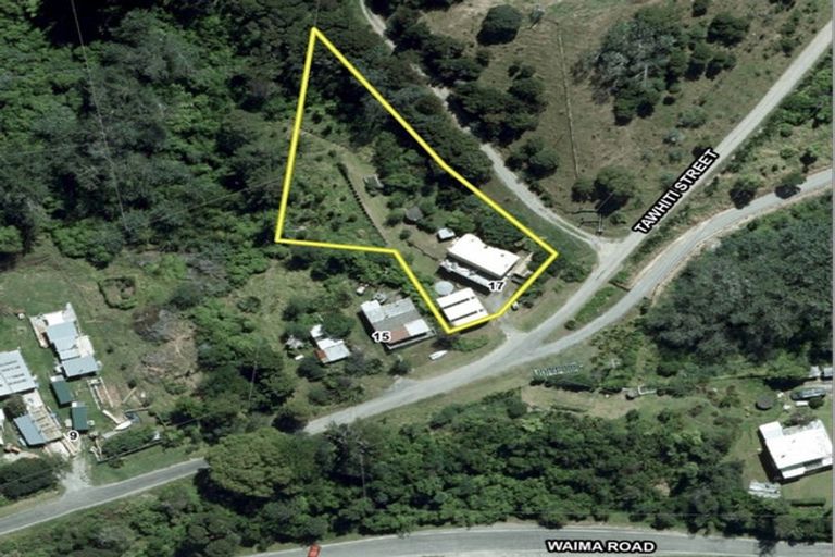Photo of property in 17 Tawhiti Street, Tokomaru Bay, 4079