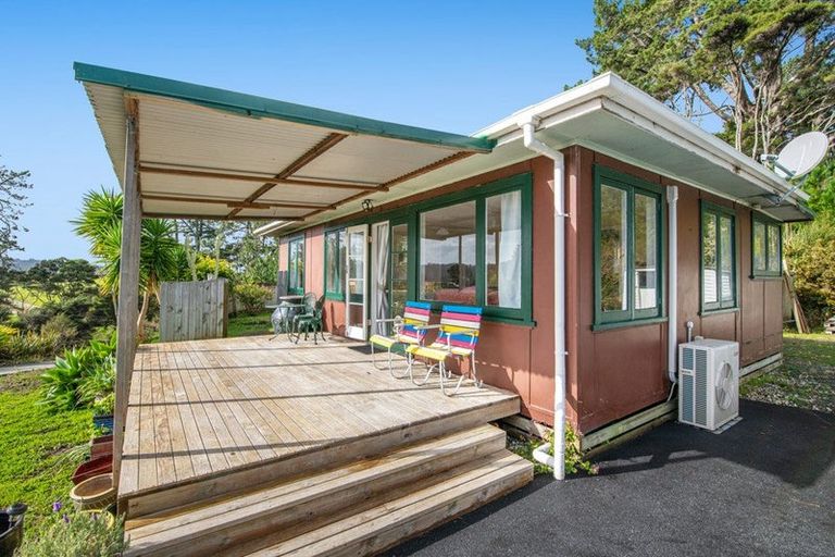 Photo of property in 4 Ferngully Road, Helensville, Kaukapakapa, 0871