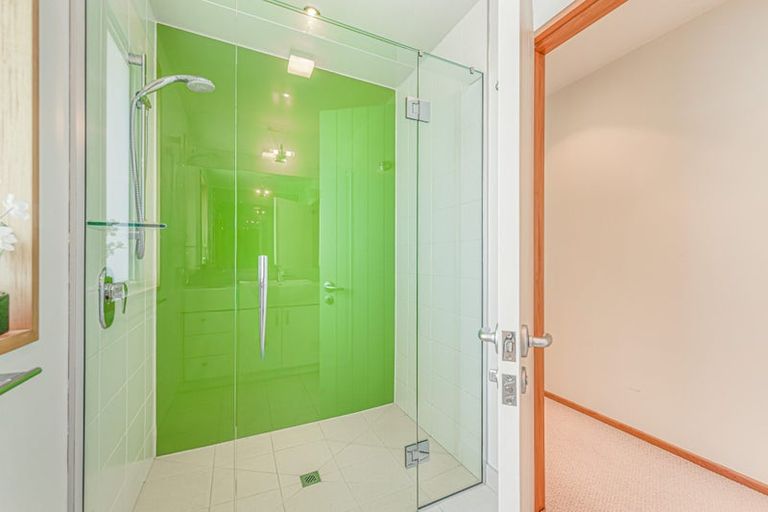 Photo of property in 16 Aratia Way, Richmond, 7020