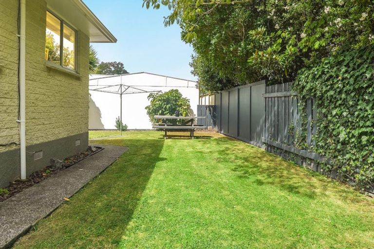 Photo of property in 1/10 Denver Grove, Totara Park, Upper Hutt, 5018