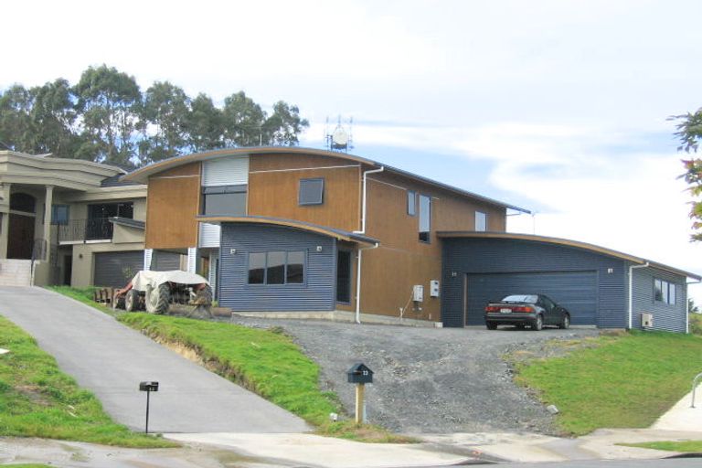 Photo of property in 13 Westview Place, Western Heights, Hamilton, 3200