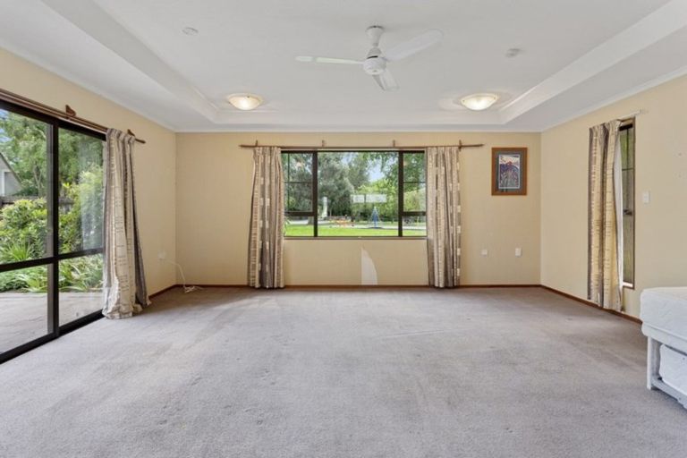 Photo of property in 12 Snowdon Place, Darfield, 7510