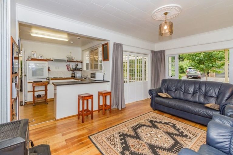 Photo of property in 2 Duncan Street, Raetihi, 4632