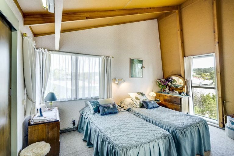 Photo of property in 28a Bowling Road, Greenmeadows, Napier, 4112