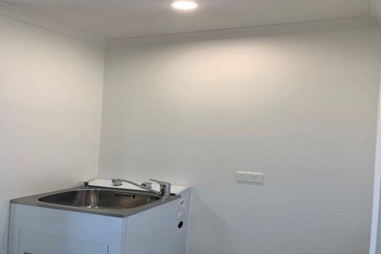 Photo of property in 126 Hinemoa Street, Levin, 5510