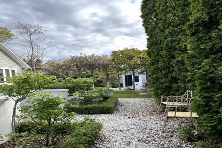 Photo of property in 107 Hamilton Avenue, Ilam, Christchurch, 8041