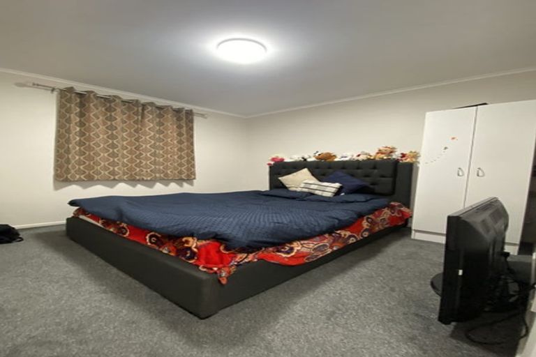 Photo of property in 1/56 Greenhaven Avenue, Opaheke, Papakura, 2113