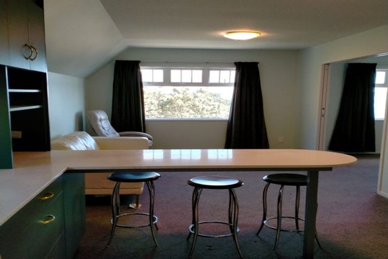 Photo of property in 71b Rosecamp Road, Beach Haven, Auckland, 0626