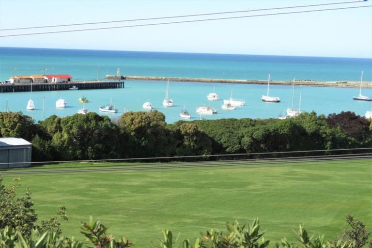 Photo of property in 50 Tyne Street, South Hill, Oamaru, 9400