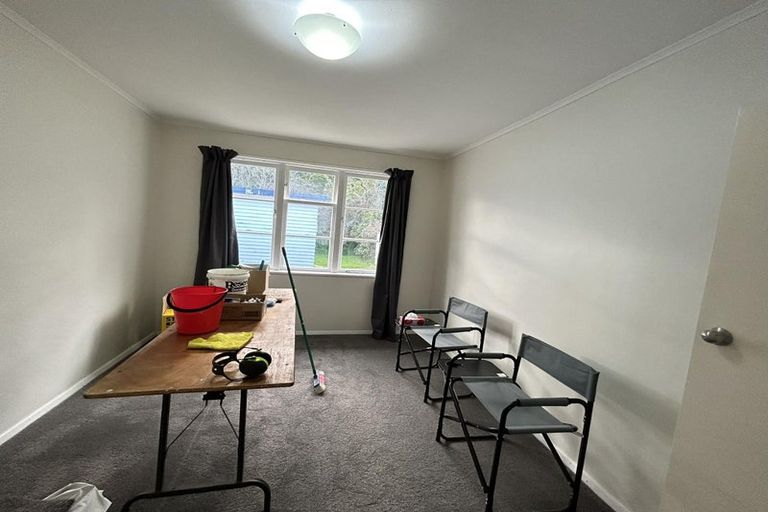 Photo of property in 37 Fleet Street, Naenae, Lower Hutt, 5011