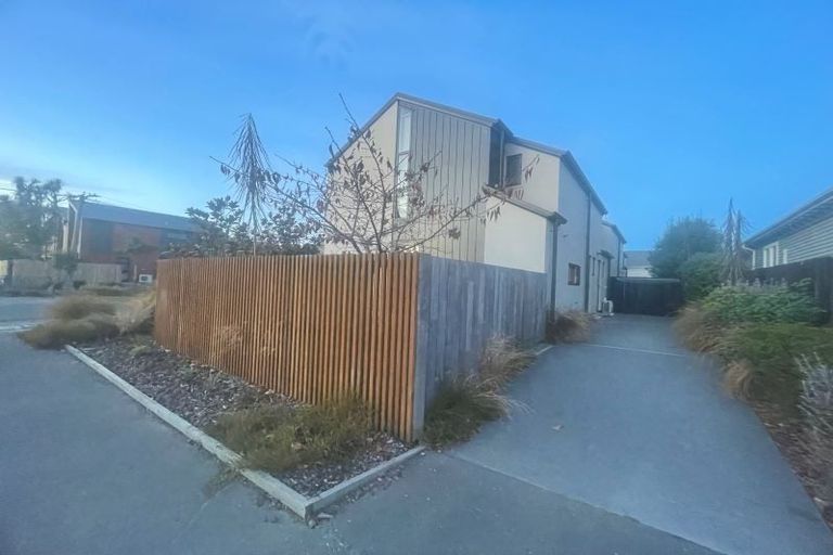 Photo of property in 58 Edward Avenue, Edgeware, Christchurch, 8013