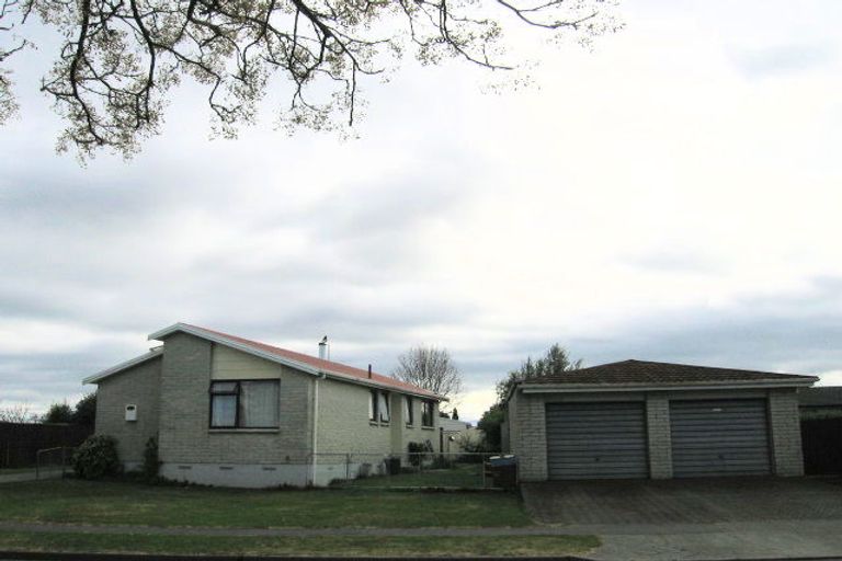 Photo of property in 3 Duckworth Crescent, Greenmeadows, Napier, 4112