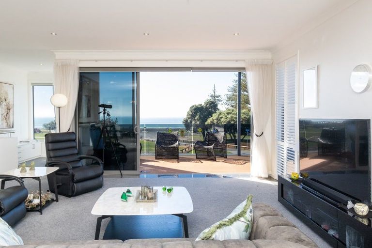 Photo of property in 17 Ferguson Avenue, Westshore, Napier, 4110