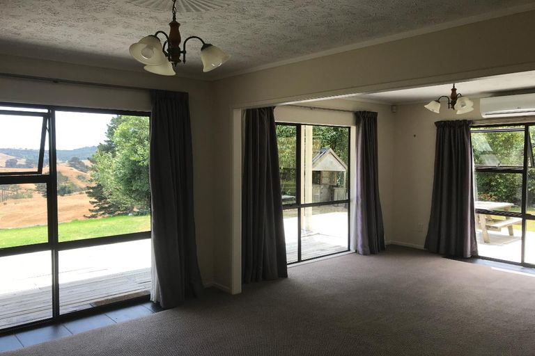 Photo of property in 619 Ararimu Road, Ararimu, Drury, 2579