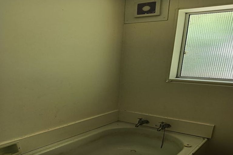 Photo of property in 7 Hibiscus Grove, Maungaraki, Lower Hutt, 5010