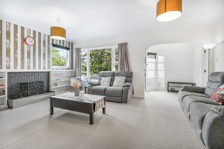 Photo of property in 51 Sillary Street, Hamilton East, Hamilton, 3216