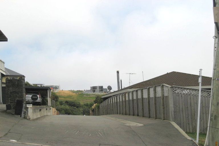 Photo of property in 108a Moncks Spur Road, Redcliffs, Christchurch, 8081