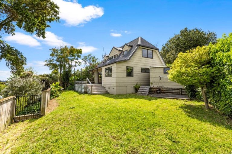 Photo of property in 36 Pohutukawa Drive, Pukete, Hamilton, 3200