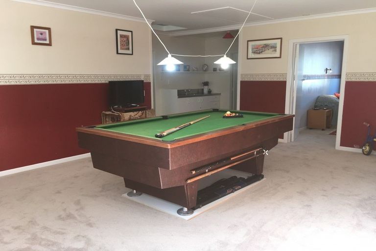 Photo of property in 17 Aubrey Street, Waitara, 4320