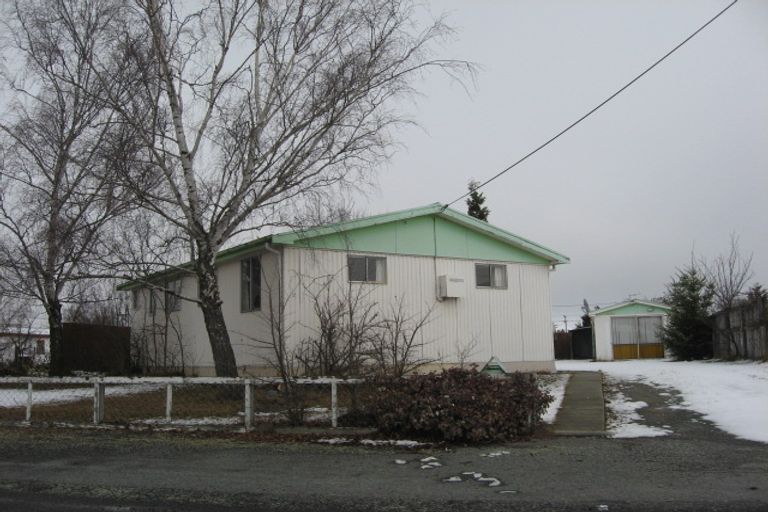 Photo of property in 18 Hallewell Road, Twizel, 7901
