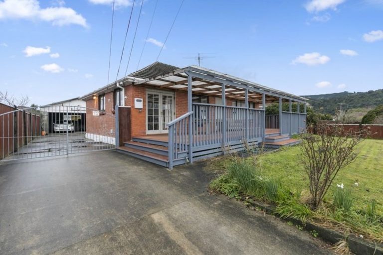 Photo of property in 24 Ngata Grove, Trentham, Upper Hutt, 5018