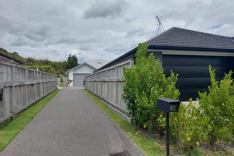 Photo of property in 63 Awataha Crescent, Pyes Pa, Tauranga, 3110