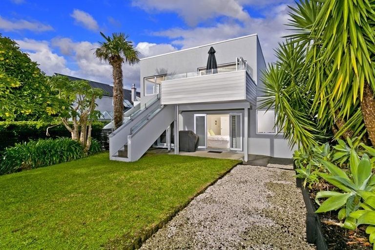 Photo of property in 3/2a Earnoch Avenue, Takapuna, Auckland, 0622