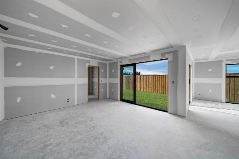 Photo of property in 7 Cousins Street, Woodend, 7691