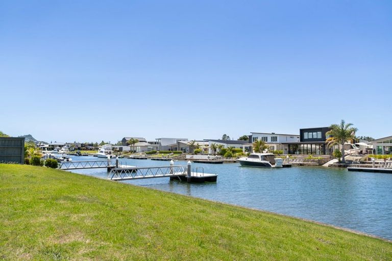 Photo of property in 104 Motu Hei, Pauanui, Hikuai, 3579